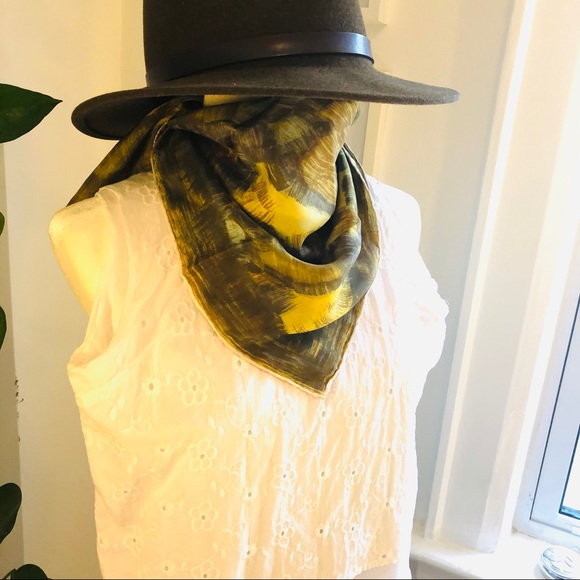 vintage silk scarf - Picture 5 of 8